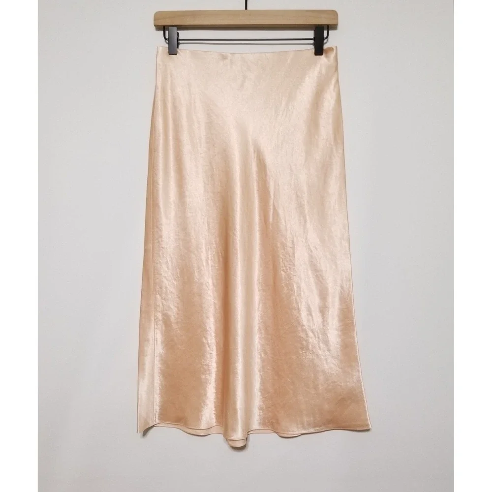 NWT Vince Satin Midi Slip Skirt in Lychee Size S $265 See Matching Flats! - Picture 11 of 15